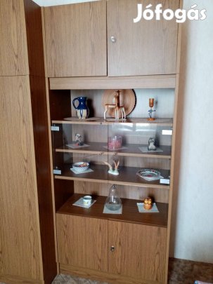Polcos, rakós, vitrines szekrény eladó