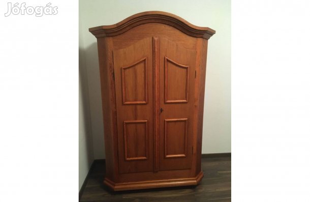 Polcos, zárható, tömör fa, tölgyfa ruhásszekrény, szekrény