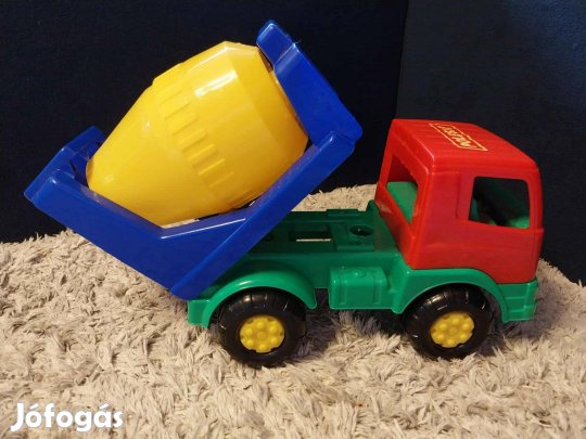 Polesie betonkeverő