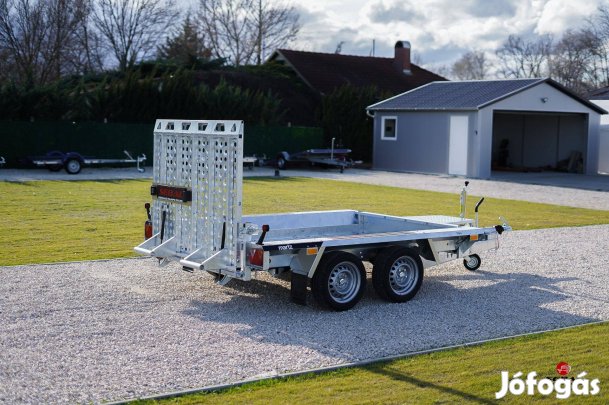 Polgáron/Debrecenben új gépszállító utánfutó (2700kg-os) - akciósan!