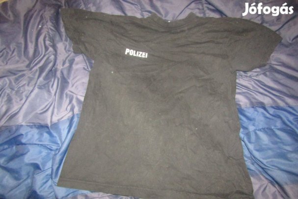 Polizei fekete póló