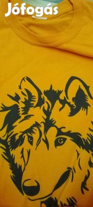 Pólók eladók.