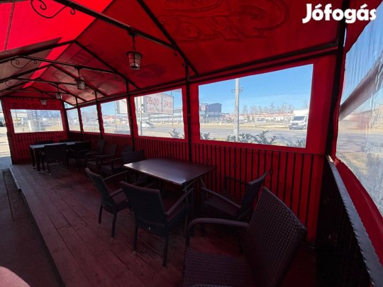 Ponyvás fedett terasz komplett vasszerkezettel