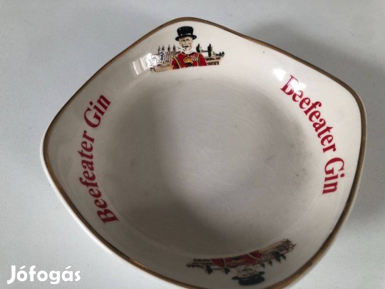 Porcelán Beefeater reklám kínáló eladó