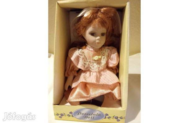 Porcelán baba / Porcelain Doll /