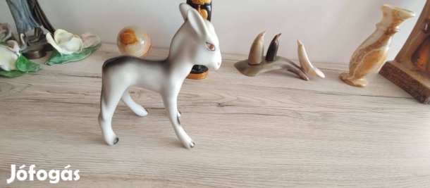 Porcelán csacsi szamár