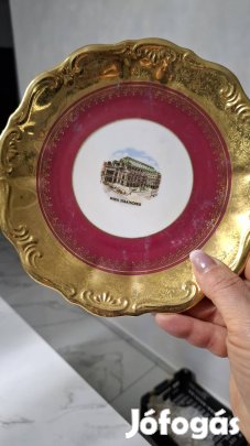 Porcelán dísztányér