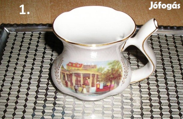 Porcelán dísztárgy, jelzett - 2 db