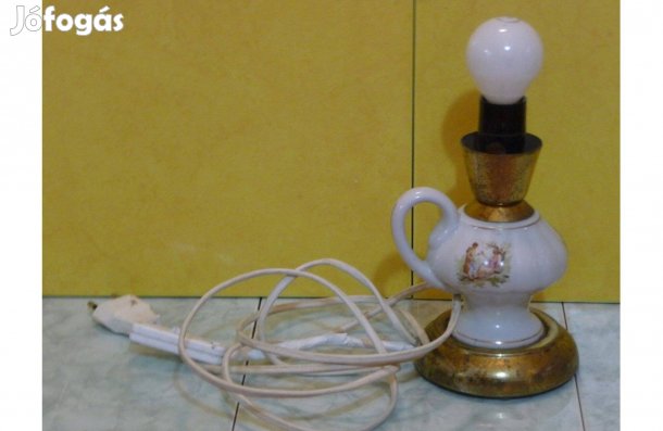 Porcelán éjjeli lámpa