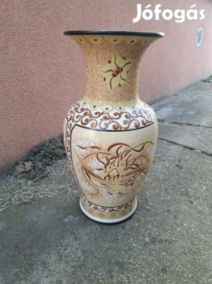 Porcelán esernyötartó