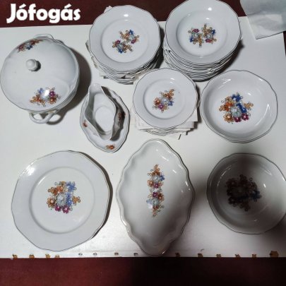 Porcelán étkészlet 12 személyes