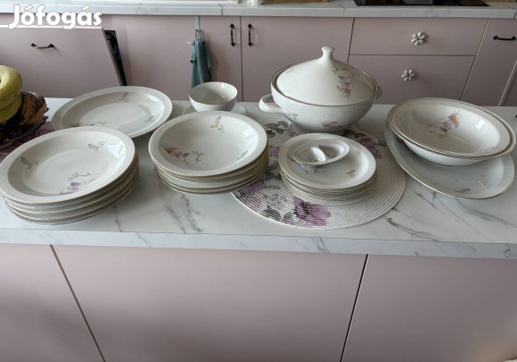 Porcelán étkészlet