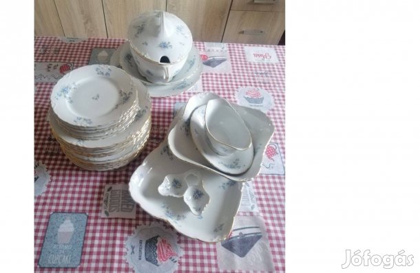 Porcelán étkészlet