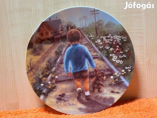 Porcelán gyűjtői dísztányér