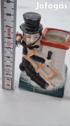 Porcelán kis kémény seprű