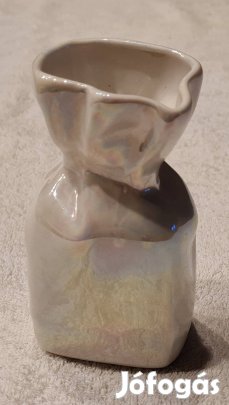 Porcelán mini váza vagy kiöntő