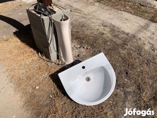 Porcelán mosdó 60-as