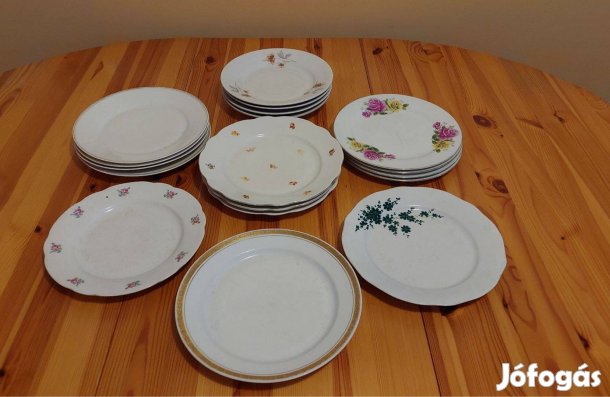Porcelán nagy lapostányérok
