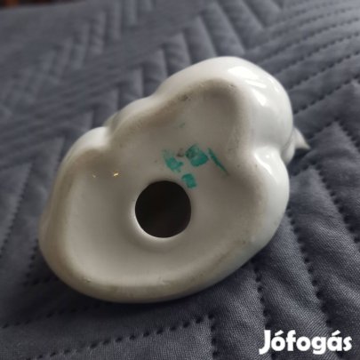 Porcelán sarki róka szürke színű, 7 cm széles