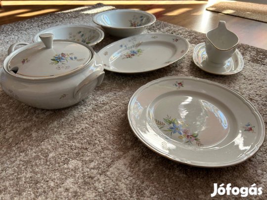 Porcelán tálaló készlet