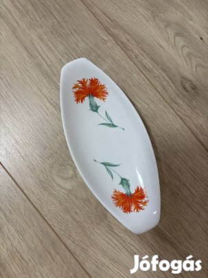 Porcelán tányérka