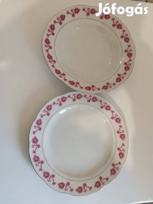 Porcelán tányérok 