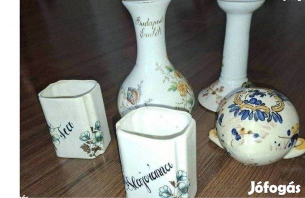 Porcelán tárgyak vegyesen