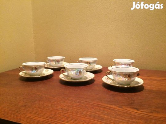 Porcelán teás csésze készlet 6 db eladó. Ár : 6e Ft