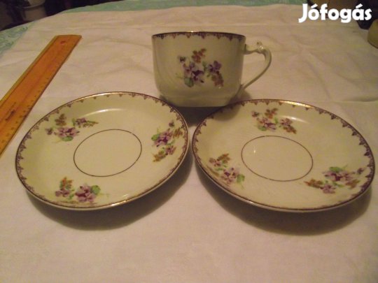 Porcelán teás csészék 2db és bögre 1 db