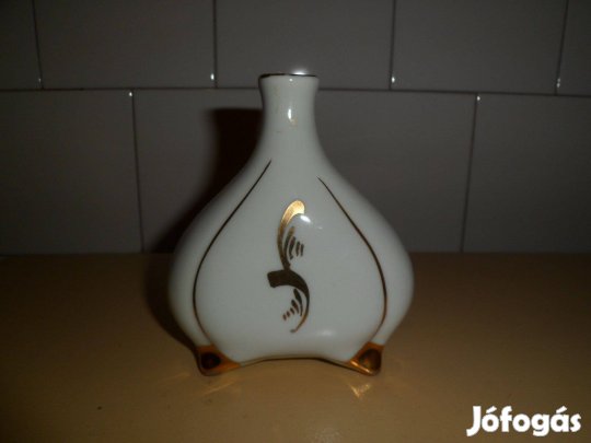Porcelán váza