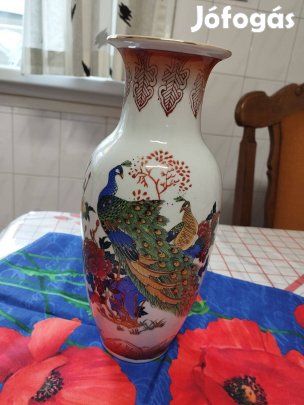 Porcelán váza, japán