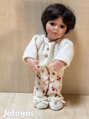 Porcelánbaba,dísztárgy