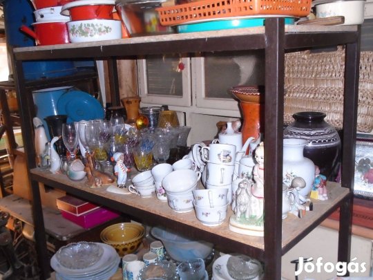 Porcelánok,üvegpohár