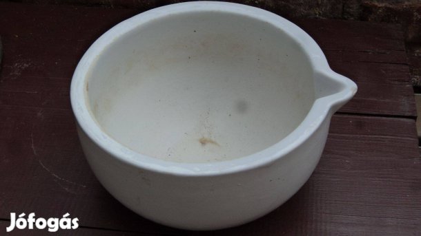 Porcelántál konyhai munkákhoz