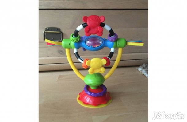 Pörgethető játék etetőszékre