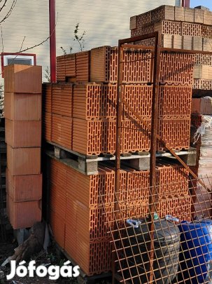 Porotherm tégla, építkezésből kimaradt