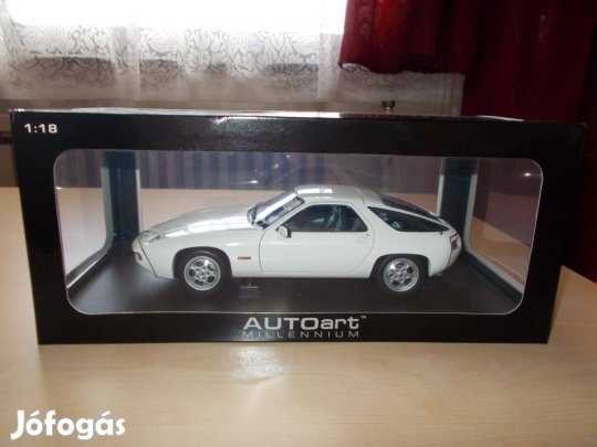 Porsche 928 - 1:18 - Autoart