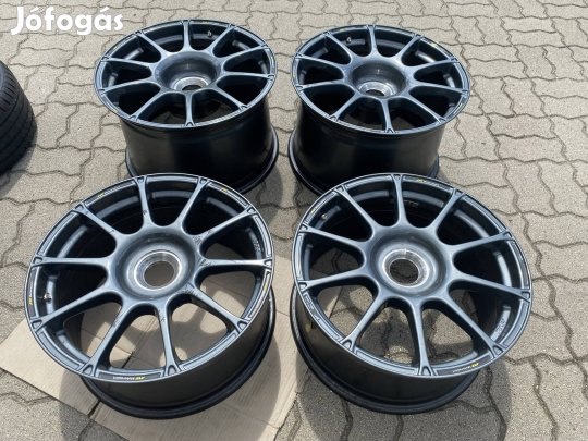 Porsche GT3 RS 18"-os alufelni szett AT GT-R