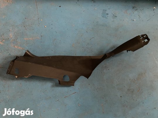 Porsche Macan bal hátsó, alsó C-oszlop b eladó