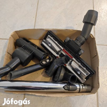 Porszívó alkatrészek .