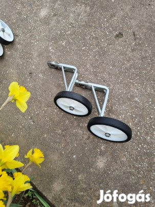 Pótkerék gyerekbiciklire