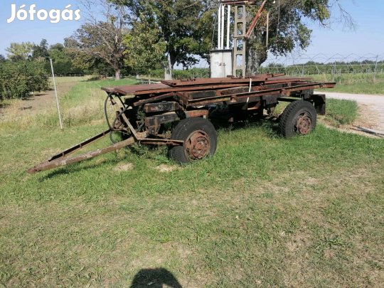 Pótkocsi eladó(papir nélküli)