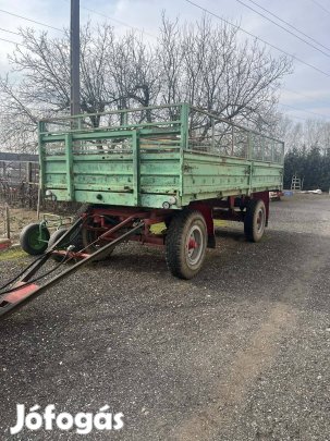 Pótkocsi fixes eladó