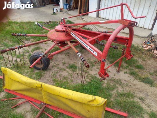 Pöttinger Schwadkreisel 322 rendsodró