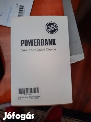Power bank 24800 mAh. 