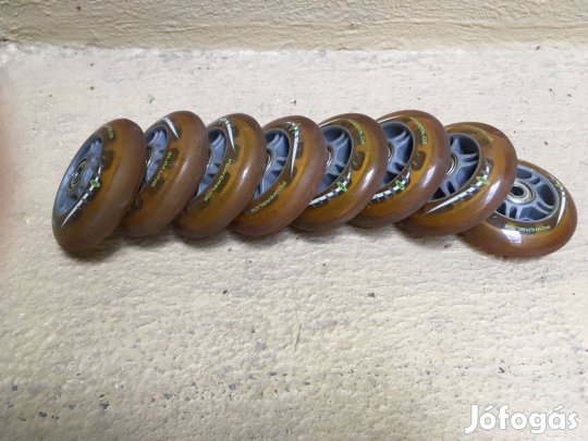 Powerslide görkorcsolya kerekek - 8 db - 82A - 82 mm