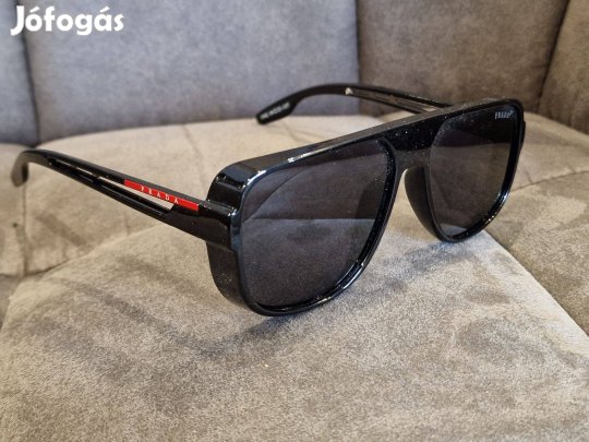 Prada napszemüveg eladó a megjelölt, alku nélküli fix áron