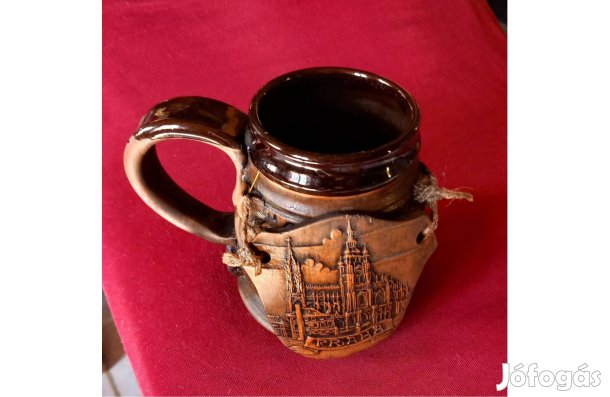 Prágai különleges kerámia sörös korsó 2 dl - Új