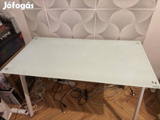 Praktiker üvegasztal