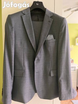 Prémium Balance Slim Fit férfi öltöny (50) - Modern szürke